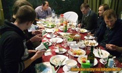 �����